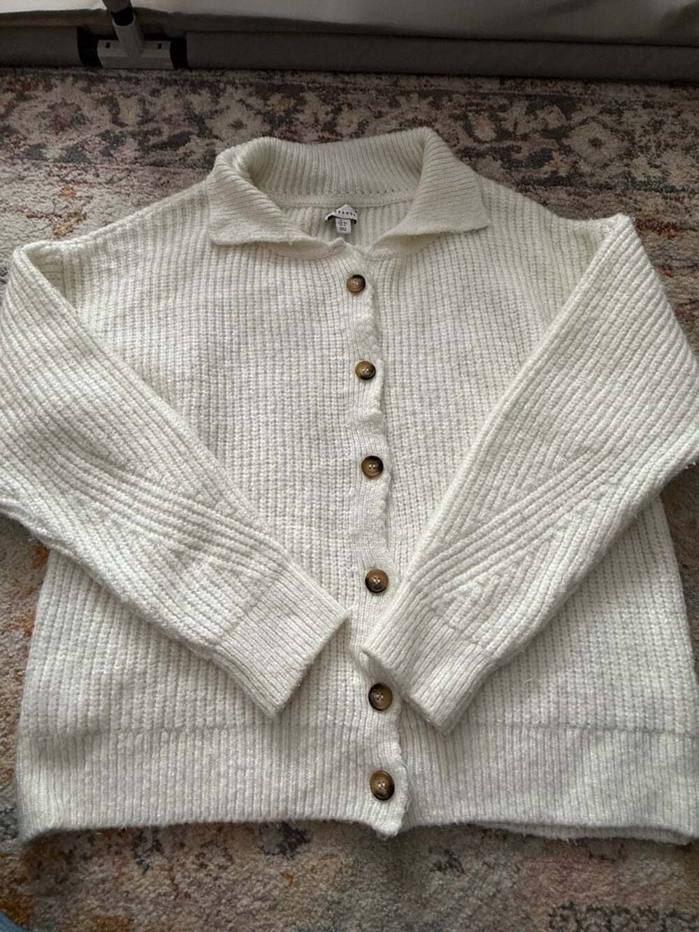 Topshop Collared Cardigan Sweater Size US 12 White Knit